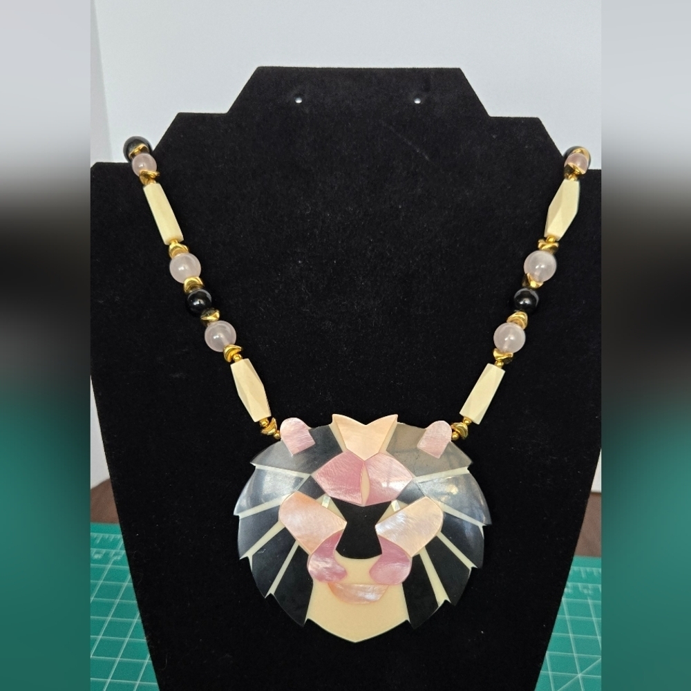 Vintage Big Lion Pendant Necklace